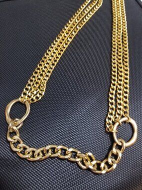 Made from Scratch: Hammered-Gold-Double-O-Ring Layered-Chunky-Gold-Chain